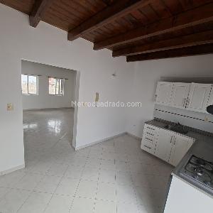 Casa de 3 alcobas en venta en Cañaveral, Floridablanca, 130 m² · foto 2 de 18