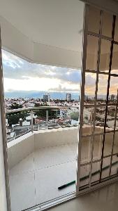 Casa de 5 alcobas en venta en Lagos Del Cacique, Bucaramanga, 450 m² · foto 2 de 16