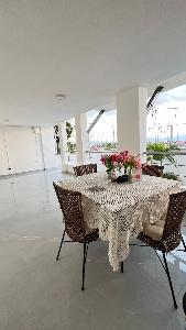 Casa de 5 alcobas en venta en Lagos Del Cacique, Bucaramanga, 450 m² · foto 4 de 16