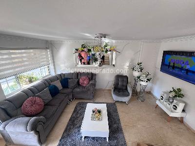 Casa de 5 alcobas en venta en Floridablanca, Floridablanca, 246 m² · foto 16 de 16