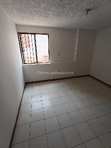 Apartamento de 4 alcobas en venta en Sotomayor, Bucaramanga, 110 m² · foto 13 de 16