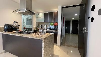 Apartamento de 3 alcobas en venta en Lagos Del Cacique, Bucaramanga, 96 m² · foto 4 de 16