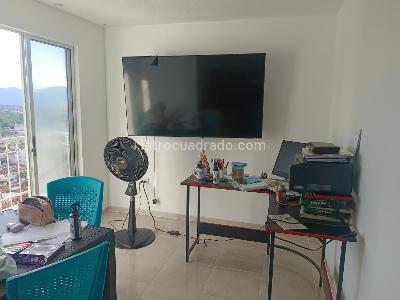 Apartamento de 3 alcobas en venta en Cañaveral, Floridablanca, 92 m² · foto 4 de 13