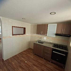 Casa de 3 alcobas en venta en Guanata, Floridablanca, 120 m² · foto 4 de 12