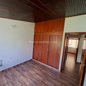 Casa de 3 alcobas en venta en Guanata, Floridablanca, 120 m² · foto 8 de 12