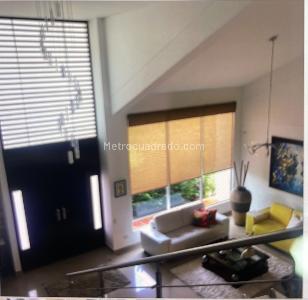 Casa de 4 alcobas en venta en Floridablanca, Floridablanca, 480 m² · foto 11 de 20