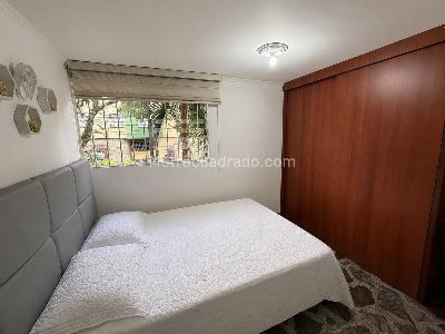 Apartamento en venta en Los Naranjos, Medellín · foto 2 de 10