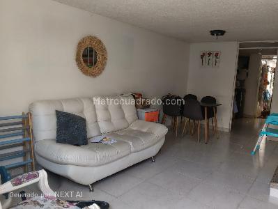 Casa de 4 alcobas en venta en Acacias I, Floridablanca, 94 m² · foto 2 de 19
