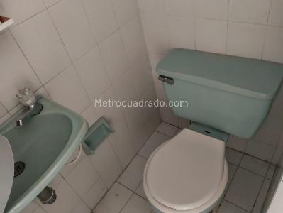 Casa de 4 alcobas en venta en Acacias I, Floridablanca, 94 m² · foto 6 de 19