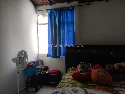 Casa de 4 alcobas en venta en Acacias I, Floridablanca, 94 m² · foto 13 de 19