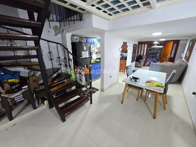 Casa de 3 alcobas en venta en La Ronda, Floridablanca, 115 m² · foto 5 de 10