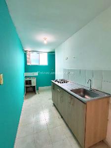 Apartamento de 3 alcobas en venta en Girardot, Bucaramanga, 55 m² · foto 2 de 9