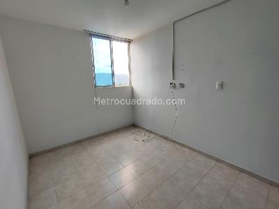 Apartamento de 3 alcobas en venta en Girardot, Bucaramanga, 55 m² · foto 6 de 9