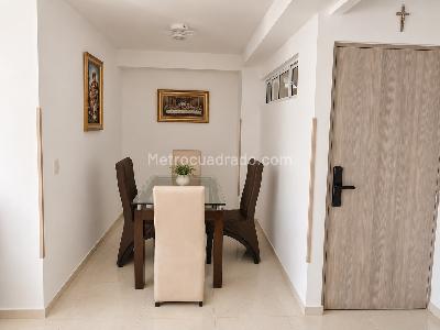 Apartamento de 3 alcobas en venta en El Dorado, Bucaramanga, 76 m² · foto 5 de 9