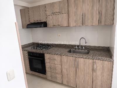 Apartamento de 3 alcobas en venta en El Dorado, Bucaramanga, 76 m² · foto 7 de 9