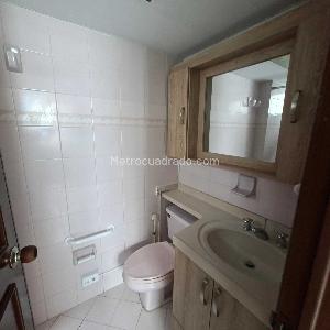 Apartamento de 3 alcobas en venta en Cabecera, Bucaramanga, 100 m² · foto 7 de 11