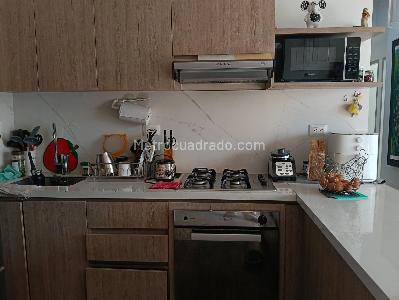 Apartamento de 3 alcobas en venta en El Bosque, Floridablanca, 82 m² · foto 5 de 15