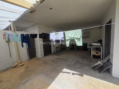Casa de 5 alcobas en venta en Lagos Del Cacique, Bucaramanga, 580 m² · foto 13 de 17