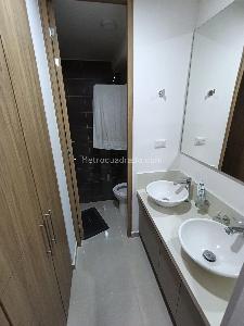 Apartamento de 3 alcobas en venta en Cañaveral, Floridablanca, 83 m² · foto 5 de 11