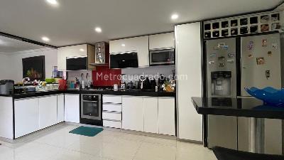 Casa de 3 alcobas en venta en Cacique, Bucaramanga, 150 m² · foto 3 de 20