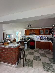 Casa de 5 alcobas en venta en Provenza, Bucaramanga, 240 m² · foto 7 de 20