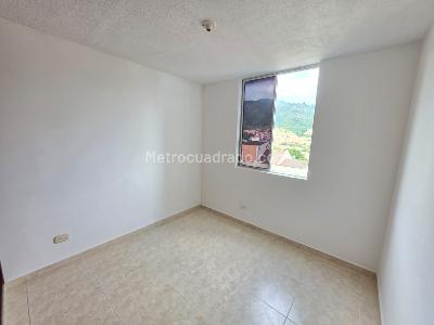Apartamento de 3 alcobas en venta en Caldas, Floridablanca, 65 m² · foto 7 de 11