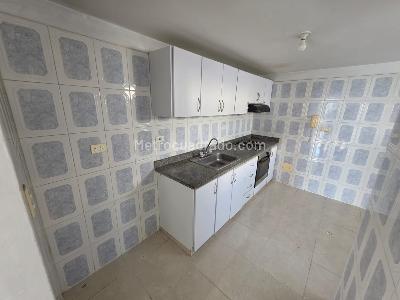 Apartamento en venta en San Francisco, Bucaramanga · foto 2 de 14
