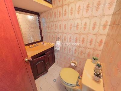 Apartamento de 4 alcobas en venta en Sotomayor, Bucaramanga, 174 m² · foto 2 de 17