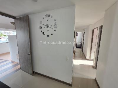 Apartamento de 3 alcobas en venta en Versalles, Floridablanca, 86 m² · foto 6 de 17