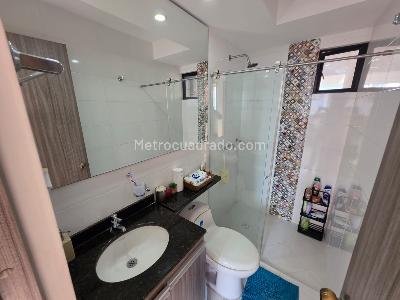 Apartamento de 3 alcobas en venta en Versalles, Floridablanca, 86 m² · foto 9 de 17