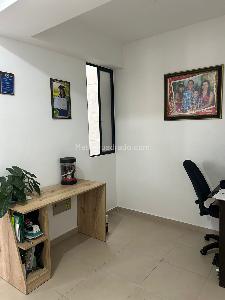 Apartamento de 3 alcobas en venta en Jardines De Coaviconsa, Bucaramanga, 75 m² · foto 6 de 9