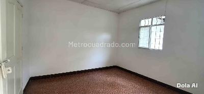 Casa de 5 alcobas en arriendo en Casco Antiguo, Floridablanca, 200 m² · foto 2 de 14