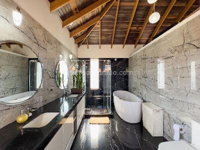Casa de 4 alcobas en venta en San Jose De Bavaria, Bogotá, 265 m² · foto 19 de 20