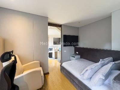 Apartamento de 4 alcobas en venta en Colinas De Suba, Bogotá, 302 m² · foto 14 de 20