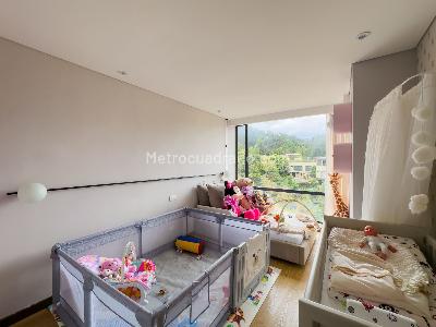 Apartamento de 4 alcobas en venta en Colinas De Suba, Bogotá, 302 m² · foto 15 de 20
