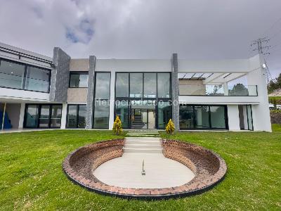 Casa en venta en Bosques Del Encenillo, La Calera · foto 3 de 20