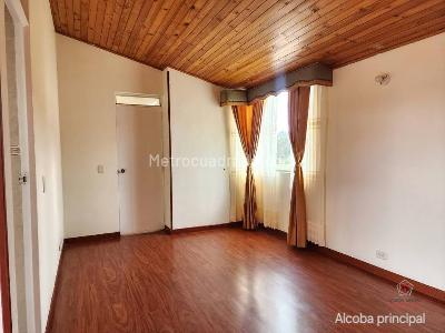Apartamento de 4 alcobas en venta en Los Muiscas, Tunja, 102 m² · foto 4 de 10