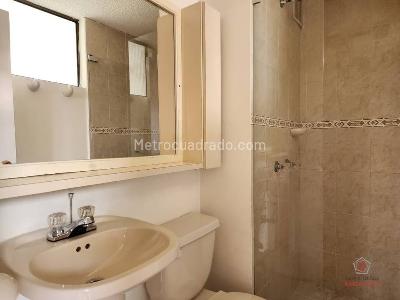 Apartamento de 4 alcobas en venta en Los Muiscas, Tunja, 102 m² · foto 9 de 10