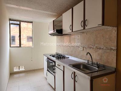 Apartamento de 4 alcobas en venta en Los Muiscas, Tunja, 102 m² · foto 2 de 10