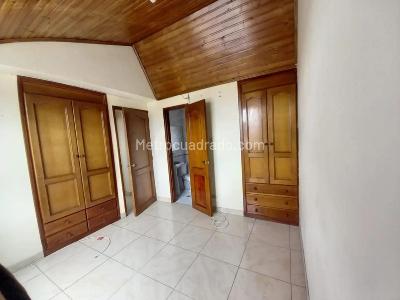 Apartamento de 3 alcobas en venta en Jose Joaquin Camacho, Tunja, 72 m² · foto 9 de 15