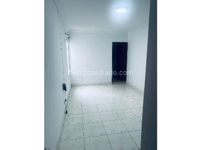 Casa de 5 alcobas en venta en Ciudad 2000, Cali, 360 m² · foto 13 de 16