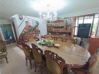 Casa de 5 alcobas en venta en Prados Del Norte, Cali, 293 m² · foto 13 de 20