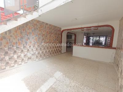 Casa de 5 alcobas en venta en La Merced, Cali, 270 m² · foto 8 de 20