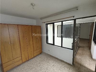 Casa de 5 alcobas en venta en La Merced, Cali, 270 m² · foto 17 de 20