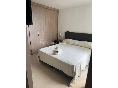 Apartamento de 3 alcobas en venta en Mirolindo Picaleña, Ibagué, 67 m² · foto 2 de 15