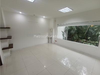 Casa de 5 alcobas en venta en Santa Monica, Cali, 391 m² · foto 9 de 20