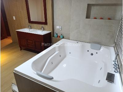 Casa de 5 alcobas en venta en La Flora, Cali, 420 m² · foto 9 de 20
