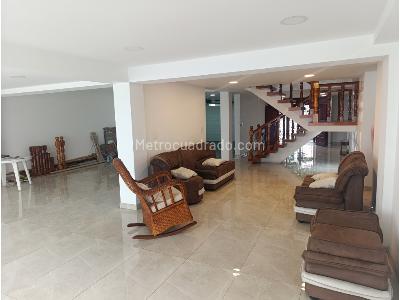 Casa de 5 alcobas en venta en La Flora, Cali, 420 m² · foto 14 de 20