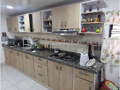 Casa de 3 alcobas en venta en La Merced, Cali, 250 m² · foto 4 de 20