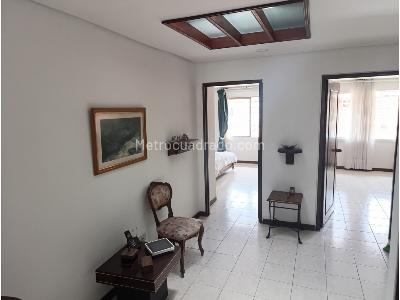 Casa de 3 alcobas en venta en La Merced, Cali, 250 m² · foto 16 de 20